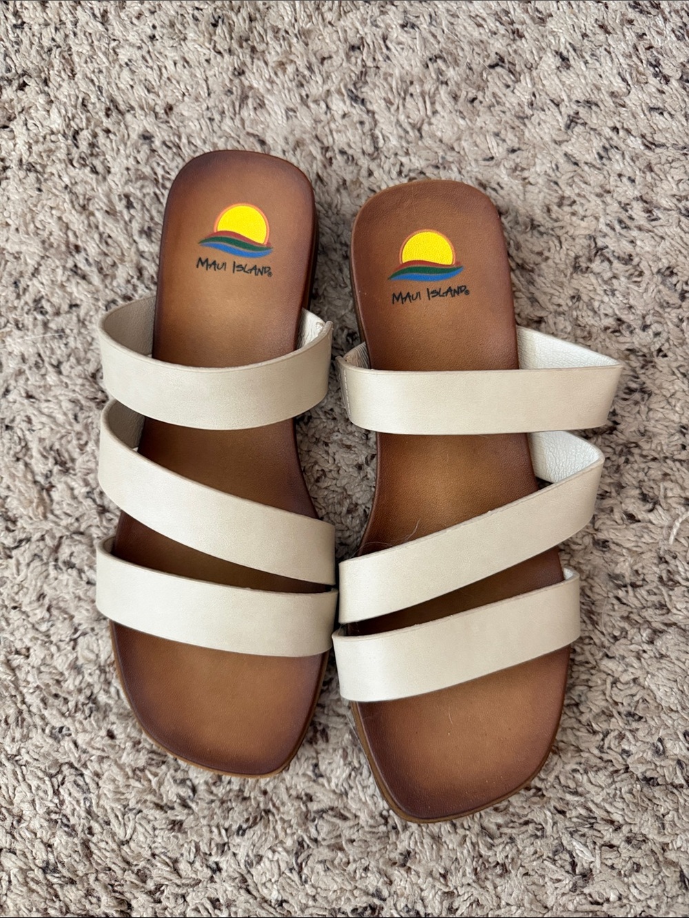 Maui Islands Women's Cream Triple-Strap Slide Sandals